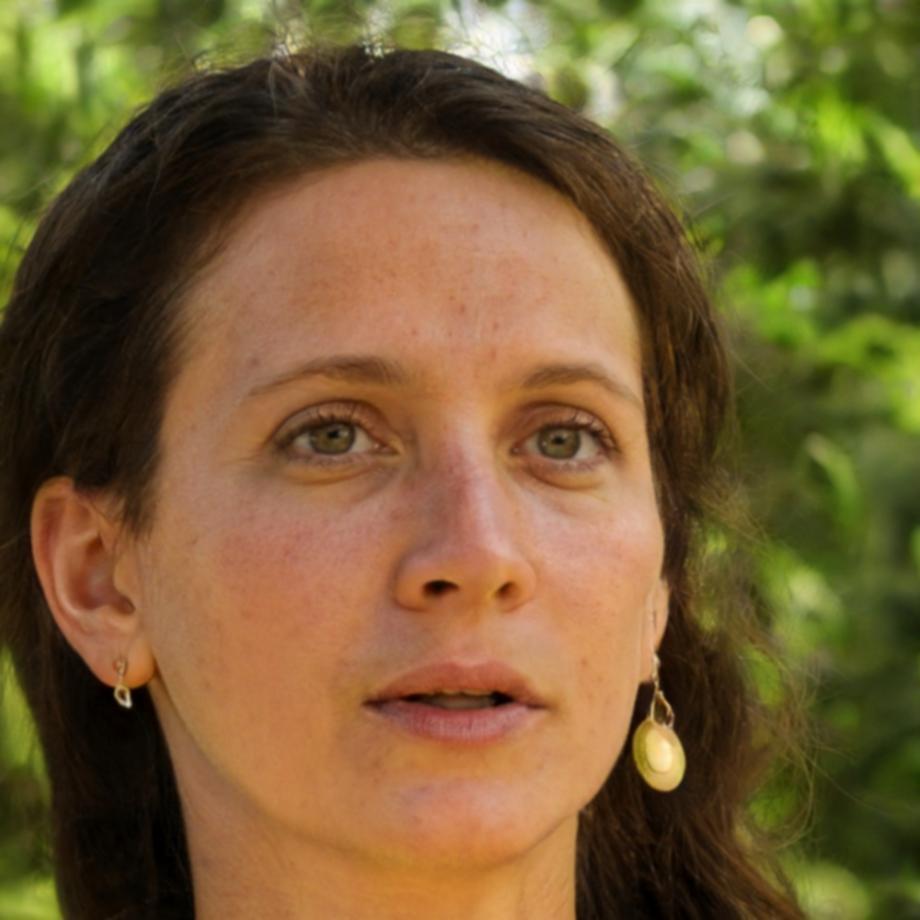 Porträt von Finanzexpertin Brunhilde Zellweger